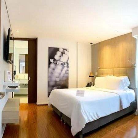 Quo Quality Hotel 马尼萨莱斯 外观 照片 Deluxe Room