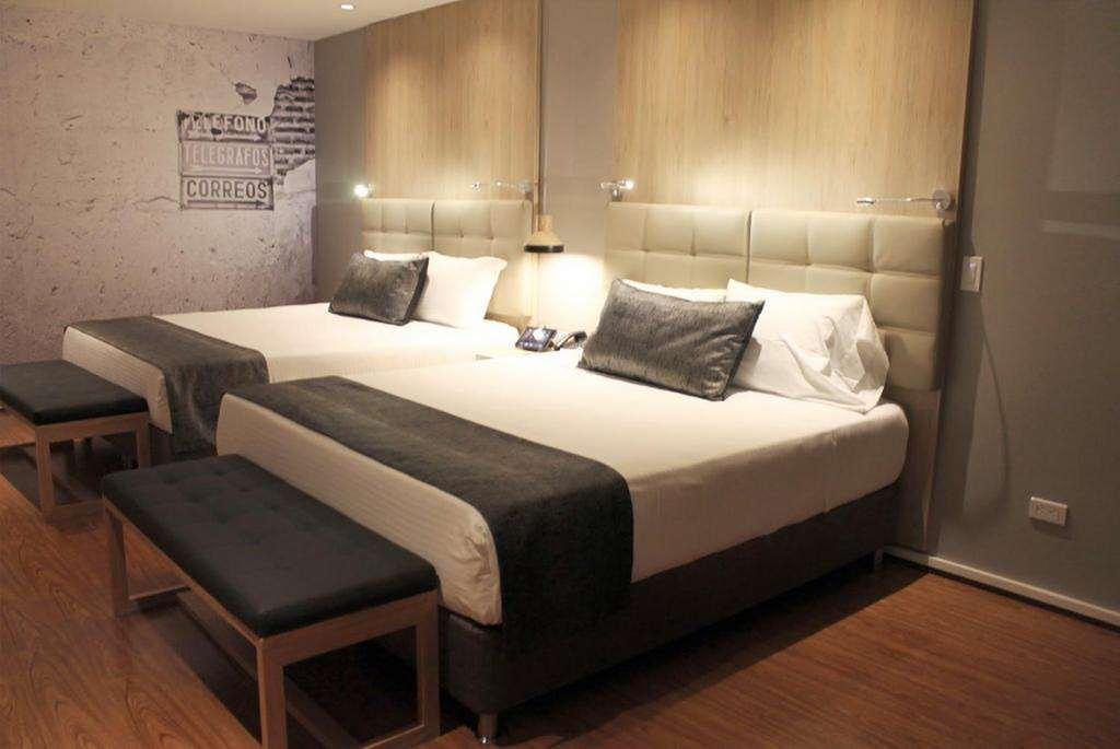 Quo Quality Hotel 马尼萨莱斯 客房 照片 A room at the hotel