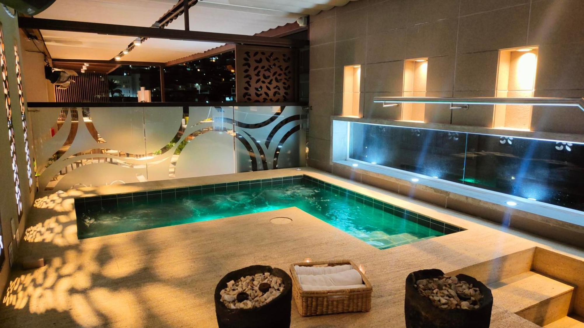 Quo Quality Hotel 马尼萨莱斯 外观 照片 The spa at the Mandarin Oriental, Bangkok